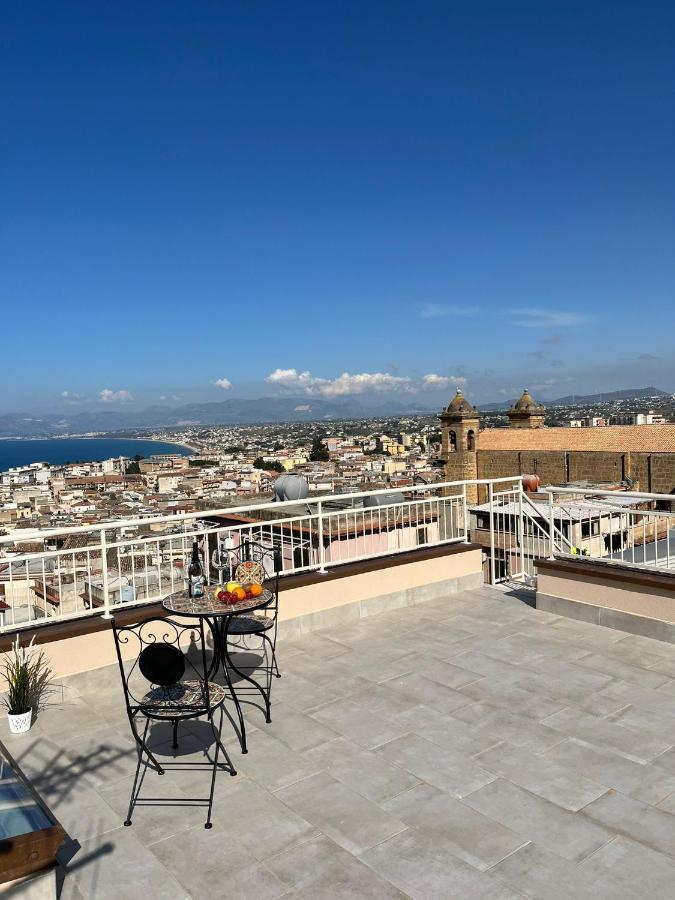La Terrazza Sul Golfo Apartment Кастеламаре дел Голфо Екстериор снимка