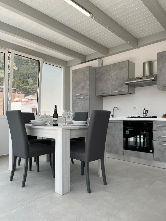 La Terrazza Sul Golfo Apartment Кастеламаре дел Голфо Екстериор снимка
